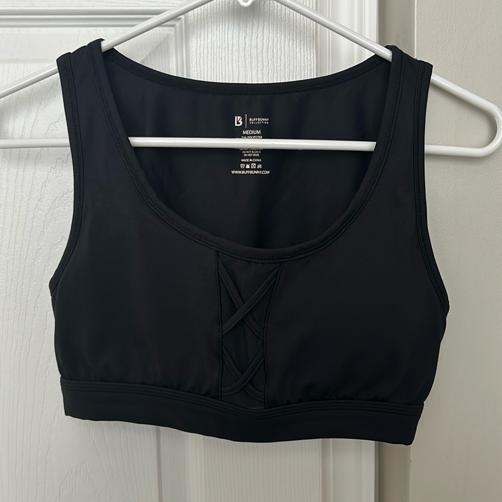 EUC Buffbunny Cross My Heart Sports Bra Size M, onyx